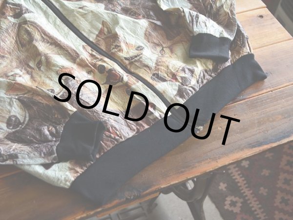 画像7: 1990s ウルフ柄ペーパージャケット　 表記XL  (7)