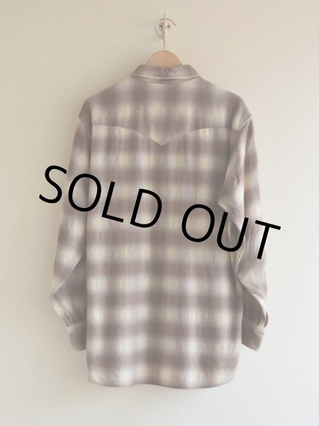 画像2: 1970s PENDLETON オンブレウールウエスタンシャツ　 表記L  (2)