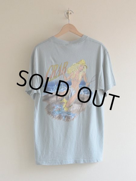 画像2: 1990s The Crab Claw Restaurant セクシープリントポケットTシャツ　 表記M  (2)