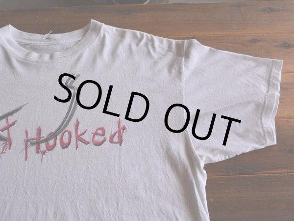 画像5: 1990s Get Hooked Tシャツ　 実寸XL  (5)