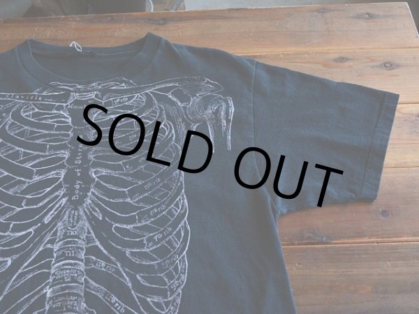 画像4: 1990s Leslie Arwin 人体骨格だまし絵Tシャツ　 実寸L-XL  (4)