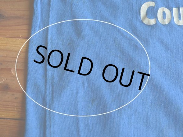 右脇腹付近に少々汚れ。