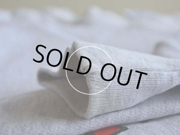 袖リブに僅かなダメージ。