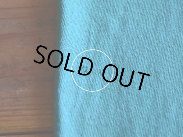 右脇腹に小さなダメージ。