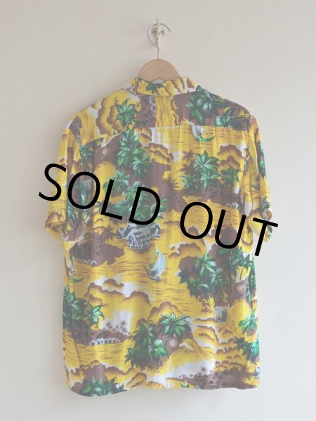 画像2: 1970s-80s MAC HENRY レーヨンアロハシャツ　 表記M  (2)