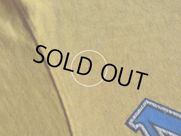 右胸付近に僅かなダメージ。