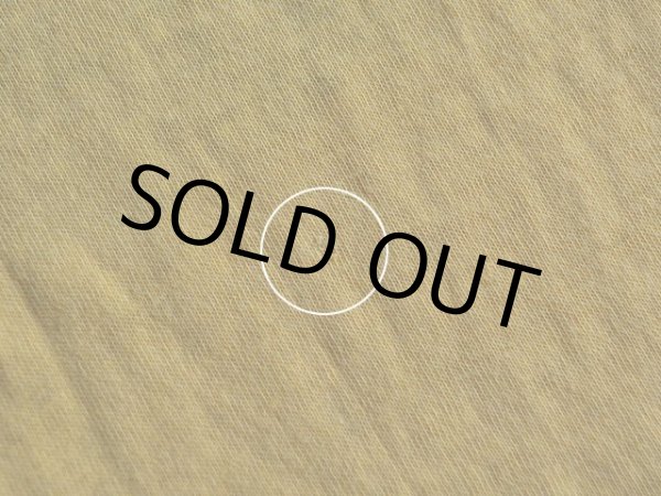 背中に僅かなダメージ。