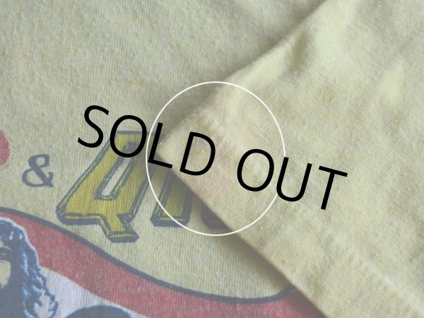 左袖に薄らシミ汚れ。