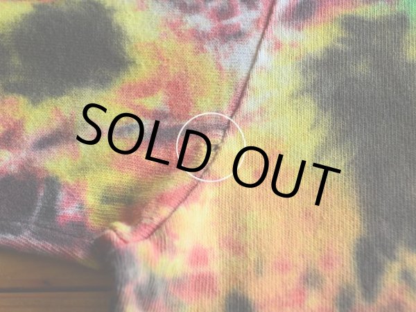 右袖付け根に僅かなホツレ。