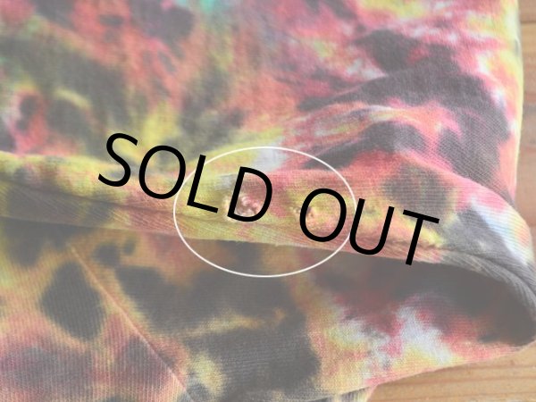 左袖に少々ダメージ。