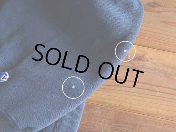 左袖に少々汚れ。