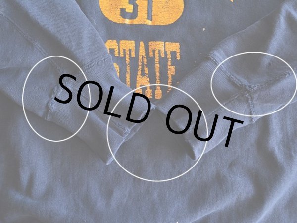 袖口・袖リブに少々スレダメージ。