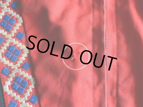 お腹付近に小さなダメージ。