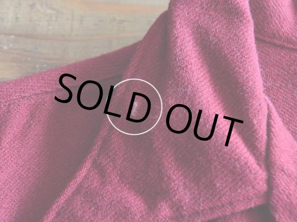 襟に少々虫食い。