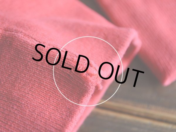 右袖リブに少々ダメージ。