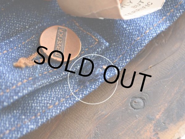 イレギュラー箇所と思われる糸の絡まり。