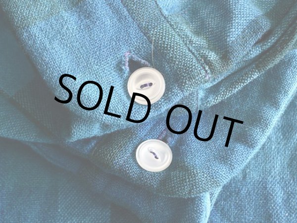 両カフスボタンの付け替え。