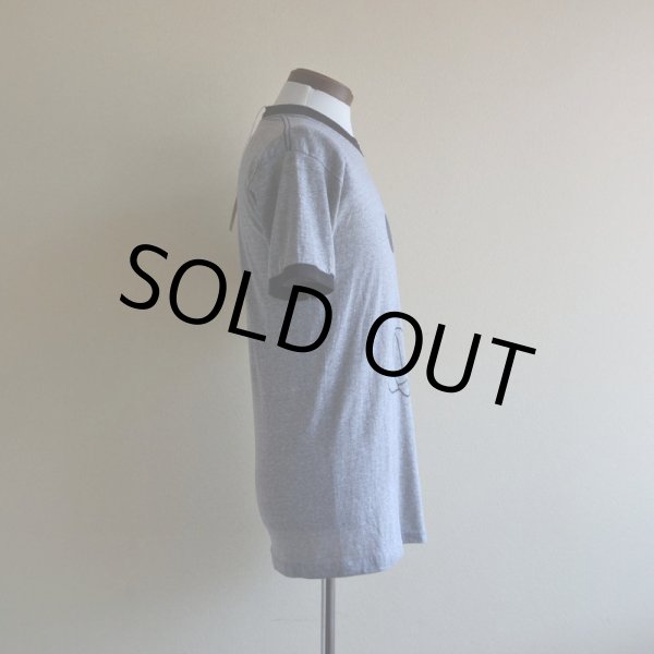 画像2: 1980s  MICKEY MOUSE リンガーTシャツ  杢灰×黒  表記L  (2)