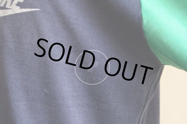 画像15: 1970s NIKE VネックTシャツ  表記L  (15)