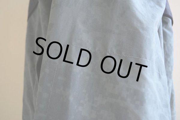 画像12: 2010s US.ARMY PFU ナイロントレーニングジャケット  全面ACU迷彩リフレクト  表記LARGE-REGULAR  (12)