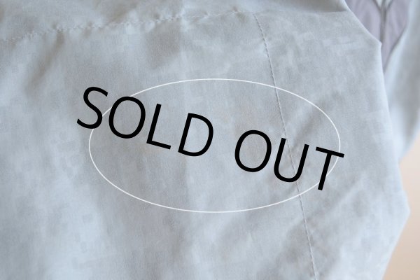 画像16: 2010s US.ARMY PFU ナイロントレーニングジャケット  全面ACU迷彩リフレクト  表記LARGE-REGULAR  (16)