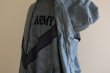 画像13: 2010s US.ARMY PFU ナイロントレーニングジャケット　 全面ACU迷彩リフレクト　 表記LARGE-REGULAR  (13)