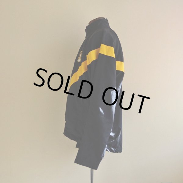 画像4: 2010s US.ARMY APFU ナイロントレーニングジャケット　 表記MEDIUM-REGULAR  (4)