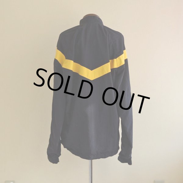 画像3: 2010s US.ARMY APFU ナイロントレーニングジャケット　 表記MEDIUM-LONG  (3)