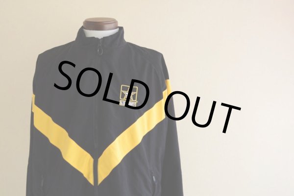 画像5: 2010s US.ARMY APFU ナイロントレーニングジャケット　 表記MEDIUM-LONG  (5)