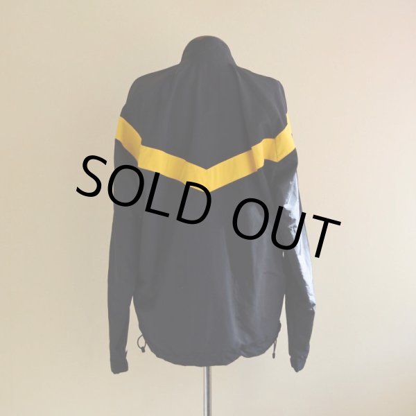 画像3: 2010s US.ARMY APFU ナイロントレーニングジャケット　 表記MEDIUM-REGULAR  (3)