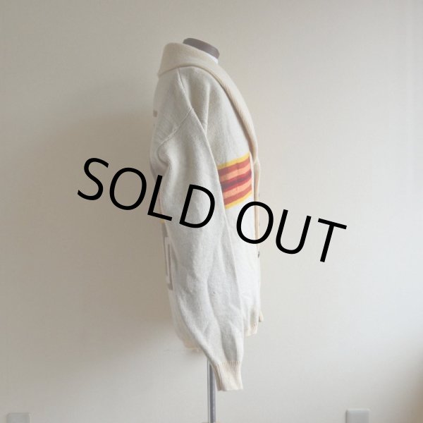 画像2: 1970s PENDLETON ショールカラーニットカーディガン  チーフジョセフ柄  表記L  (2)