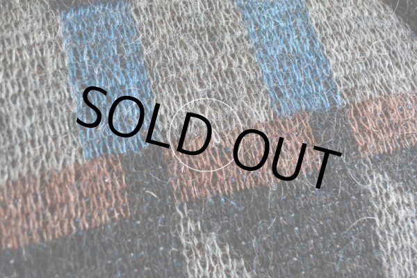 画像13: 1970s PENDLETON Vネックウールセーター  表記L  (13)