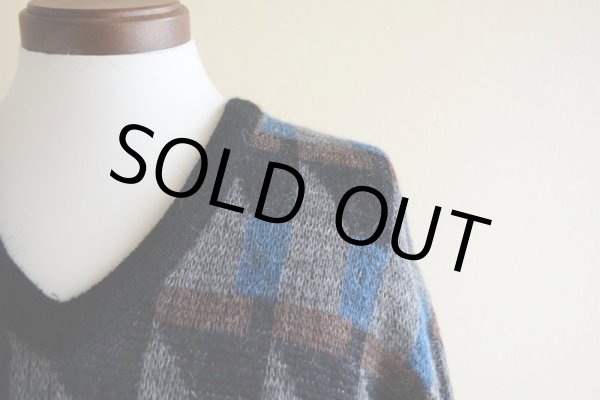 画像7: 1970s PENDLETON Vネックウールセーター  表記L  (7)