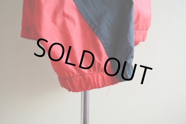 画像8: 1990s NIKE ナイロンジャケット  表記L  (8)