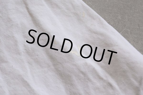 画像8: 1990s Carhartt 生成りオーバーオール  MADE IN USA  表記W36 L30  (8)