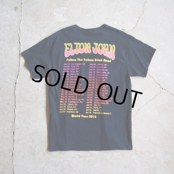 画像6: 2000s〜 ELTON JOHN GOODBYE YELLOW BRICK ROAD 2016 WORLD TOUR Tシャツ　 表記L  (6)