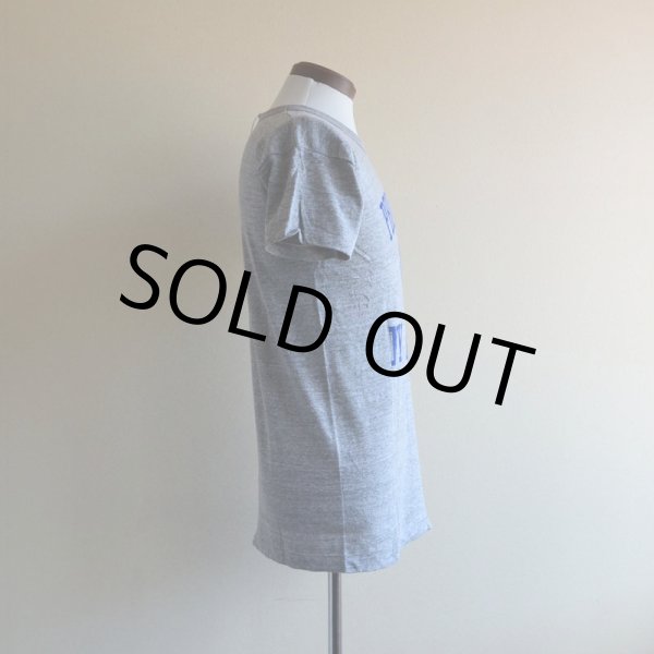 画像2: 1970s PROPERTY OF N.Y. GIANTS Tシャツ　 DEAD STOCK　 表記M  (2)