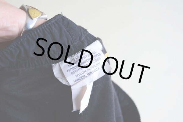 画像7: 1990s US.ARMY PFUナイロントレーニングショーツ　 表記LARGE  (7)