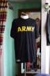 画像2: US.ARMY APFU トレーニングTシャツ　 表記M  (2)