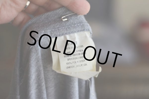 画像4: US.ARMY IPFU トレーニングTシャツ　 表記XL  (4)