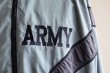画像6: 2000s US.ARMY IPFU ナイロントレーニングジャケット　 全面ACU迷彩リフレクト　 表記MEDIUM-REGULAR  (6)