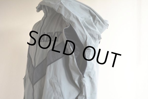 画像11: 2000s US.ARMY IPFU ナイロントレーニングジャケット　 表記MEDIUM-REGULAR  (11)