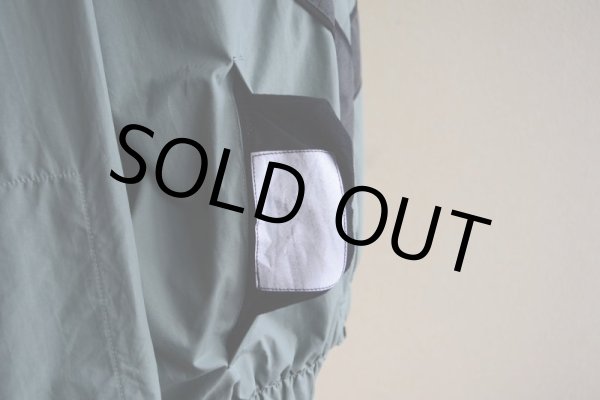 画像9: 1990s US.ARMY IPFU ナイロントレーニングジャケット　 表記MEDIUM-SHORT  (9)