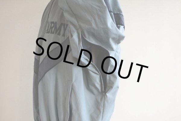 画像11: 2000s US.ARMY IPFU ナイロントレーニングジャケット　 表記LARGE-REGULAR  (11)