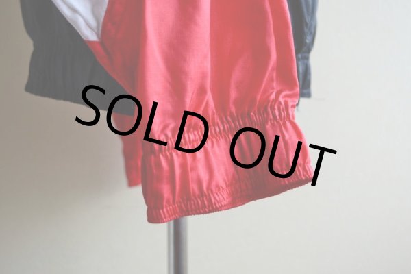 画像11: 1990s NIKE ナイロンジャケット  表記L  (11)