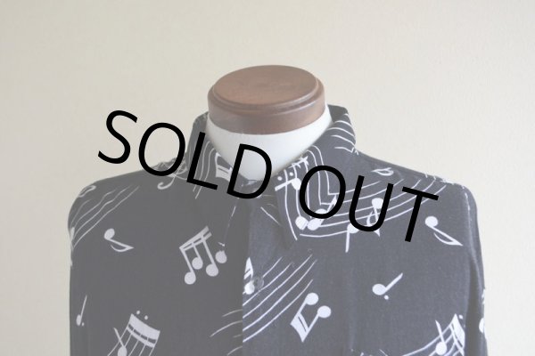 画像6: 1990s 音符柄レーヨンシャツ　 表記L  (6)