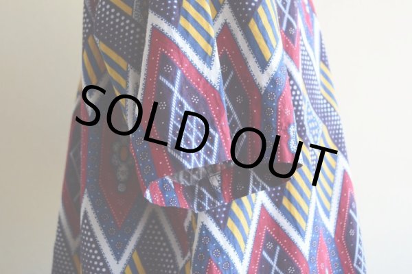 画像10: 1990s TOMMY HILFIGER 総柄 半袖シャツ　 表記L  (10)