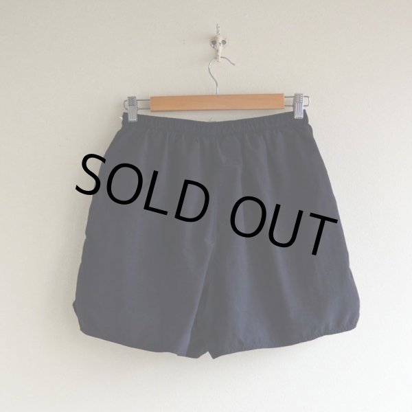 画像2: 2000s US.ARMY PFUナイロントレーニングショーツ　 表記MEDIUM  (2)