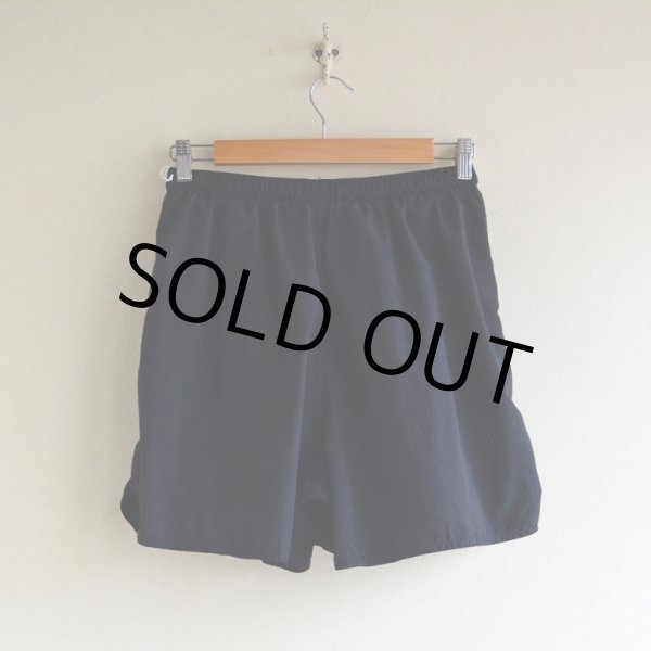 画像2: 2000s US.ARMY PFUナイロントレーニングショーツ　 表記MEDIUM  (2)