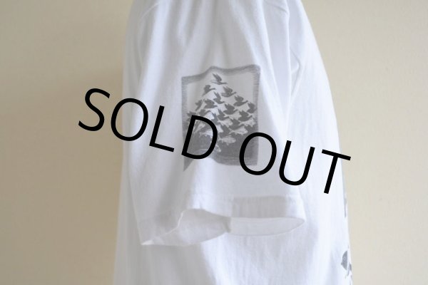 画像11: M.C.Escher Tシャツ　 "Sky and Water I"　 表記L  (11)